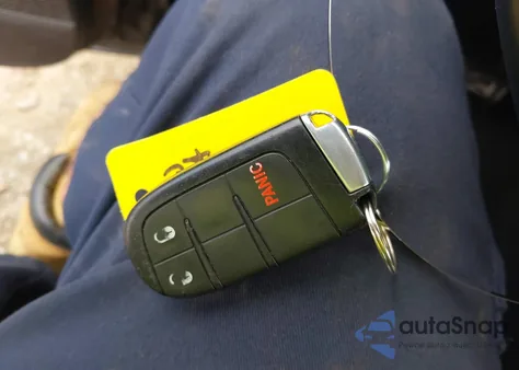 2018 Dodge Journey Se z USA, uszkodzony, nr VIN 3C4PDCAB1JT447428